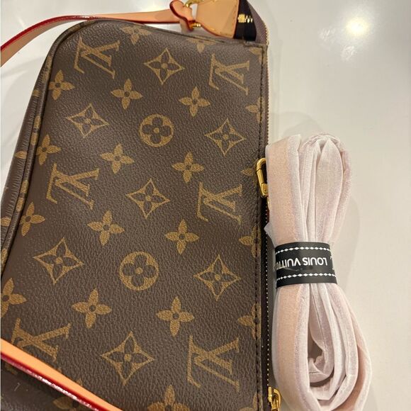 LOUIS VUITTON Monogram Multi Pochette Accessoires satchel shoulder bag - Picture 4 of 8